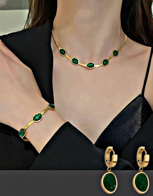 Oval Green Crystal Pendant Necklace Set With Bracelet